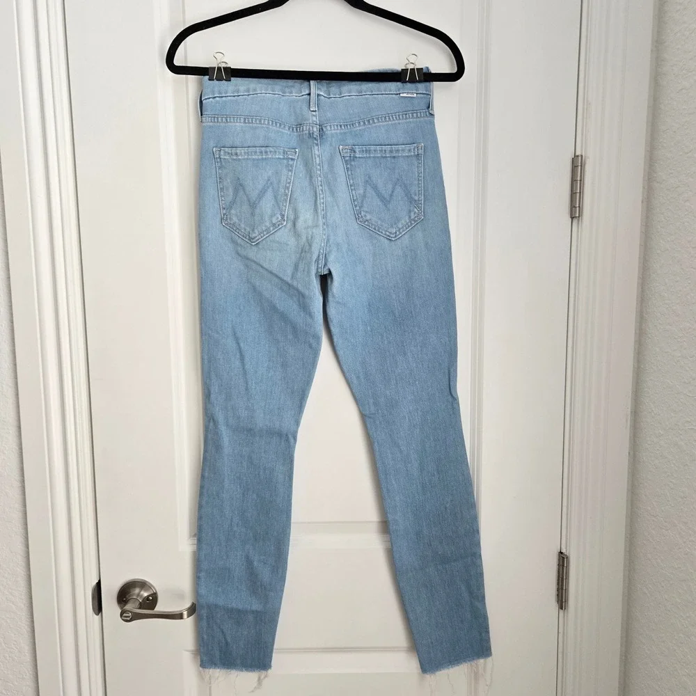 MOTHER The Looker Ankle Fray Jeans Hold My Hand Light Blue Wash 1431-926 Size 25
